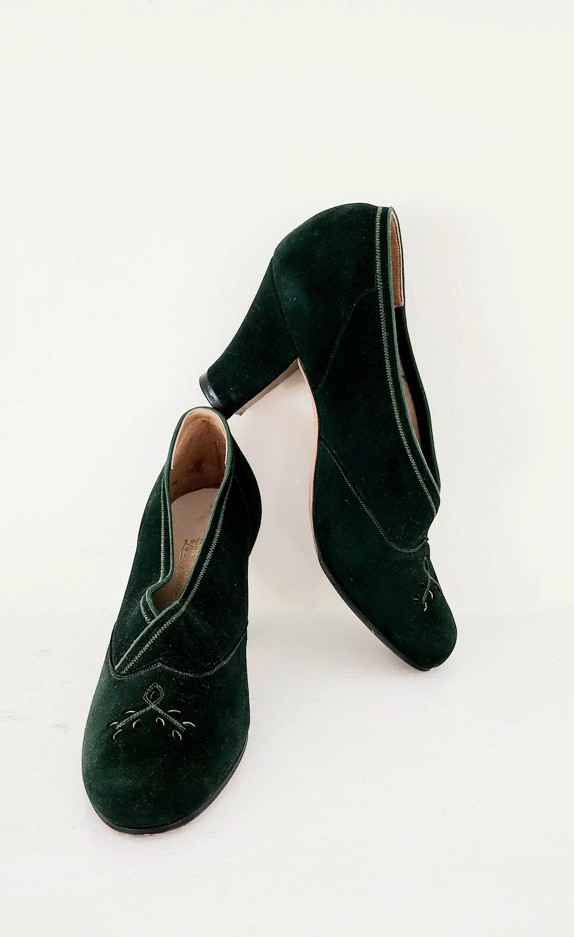 40s Green Suede Shoes High Heel Pumps by Walk Over size 5
