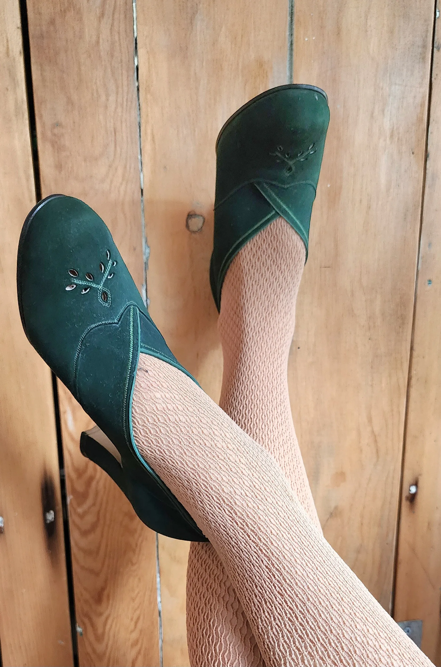 40s Green Suede Shoes High Heel Pumps by Walk Over size 5