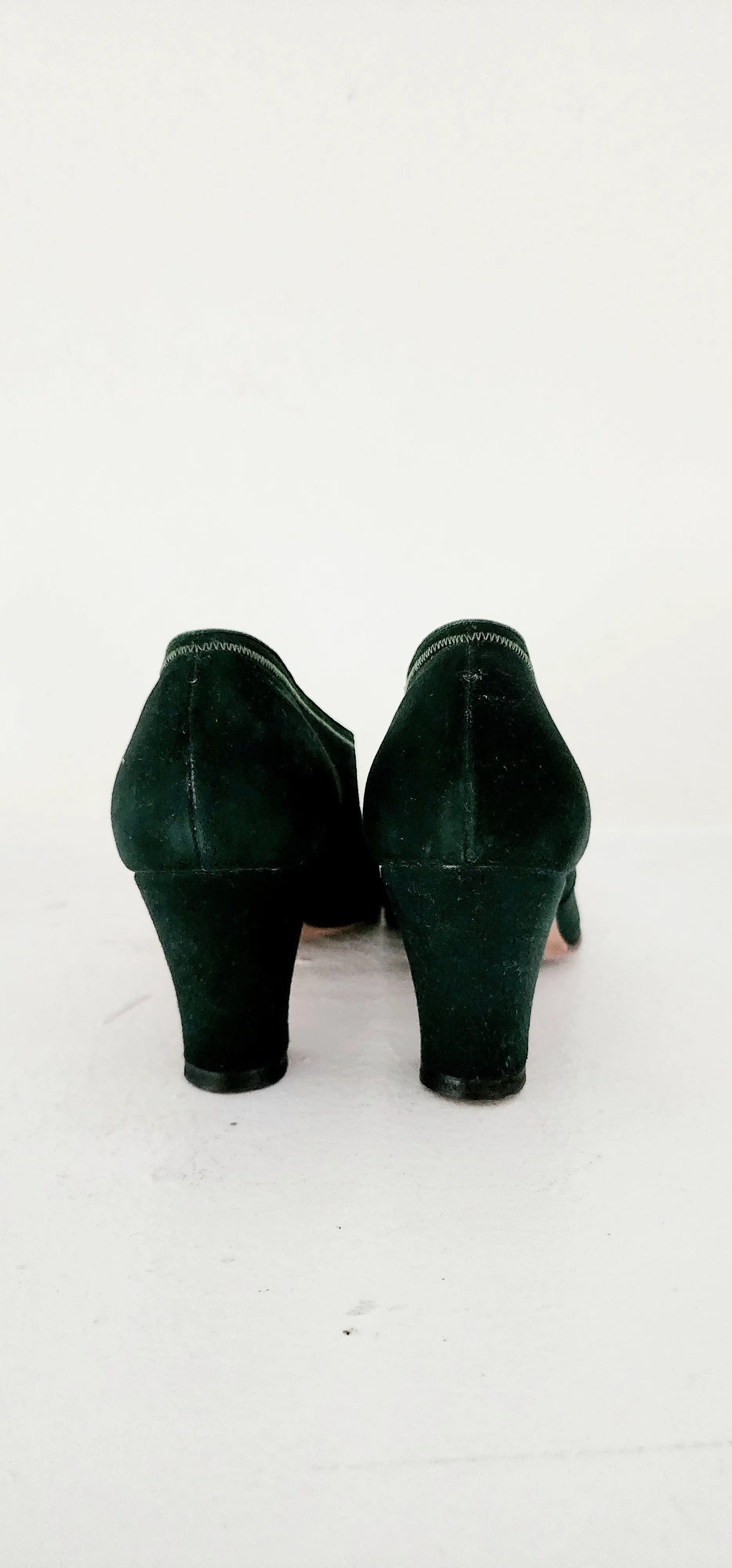40s Green Suede Shoes High Heel Pumps by Walk Over size 5