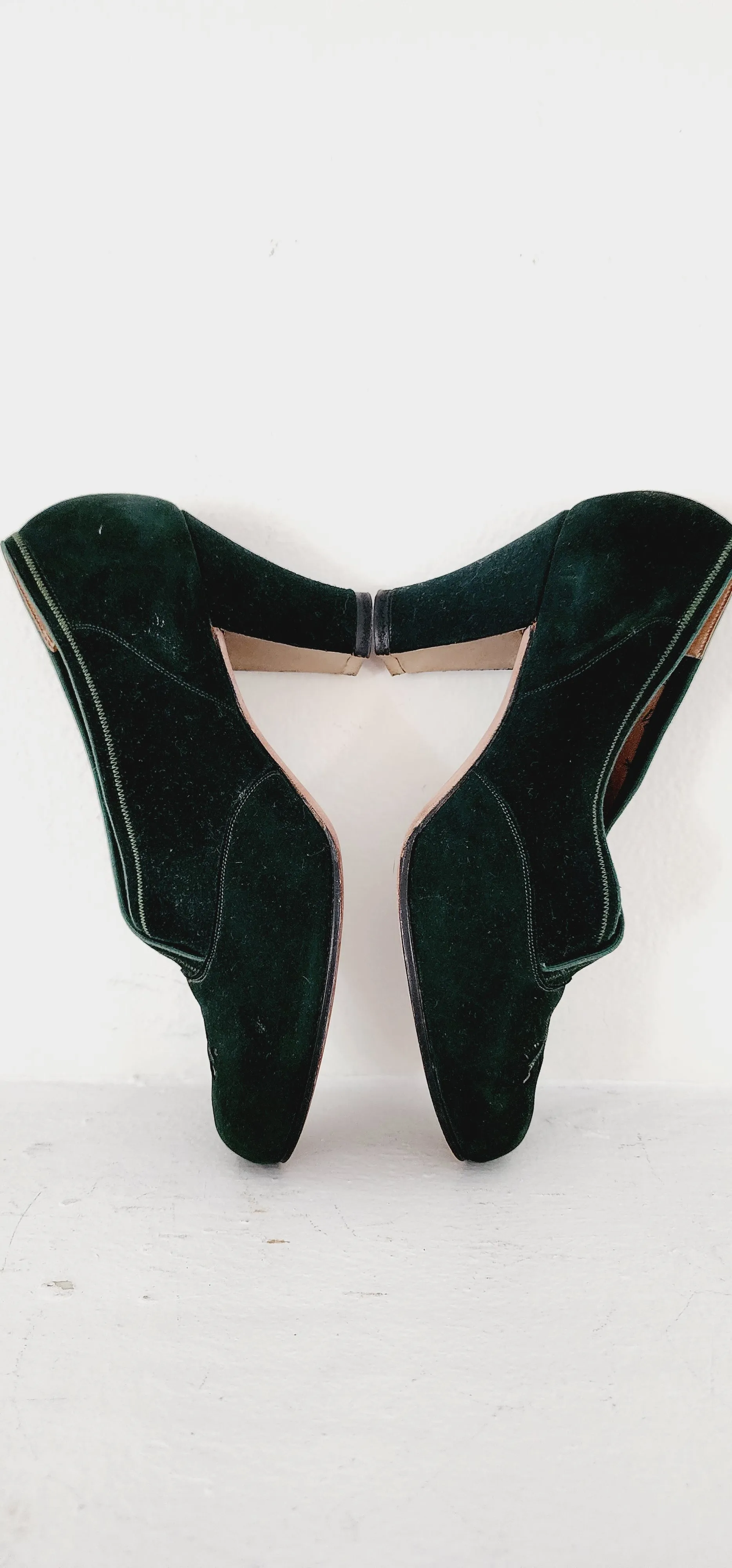 40s Green Suede Shoes High Heel Pumps by Walk Over size 5