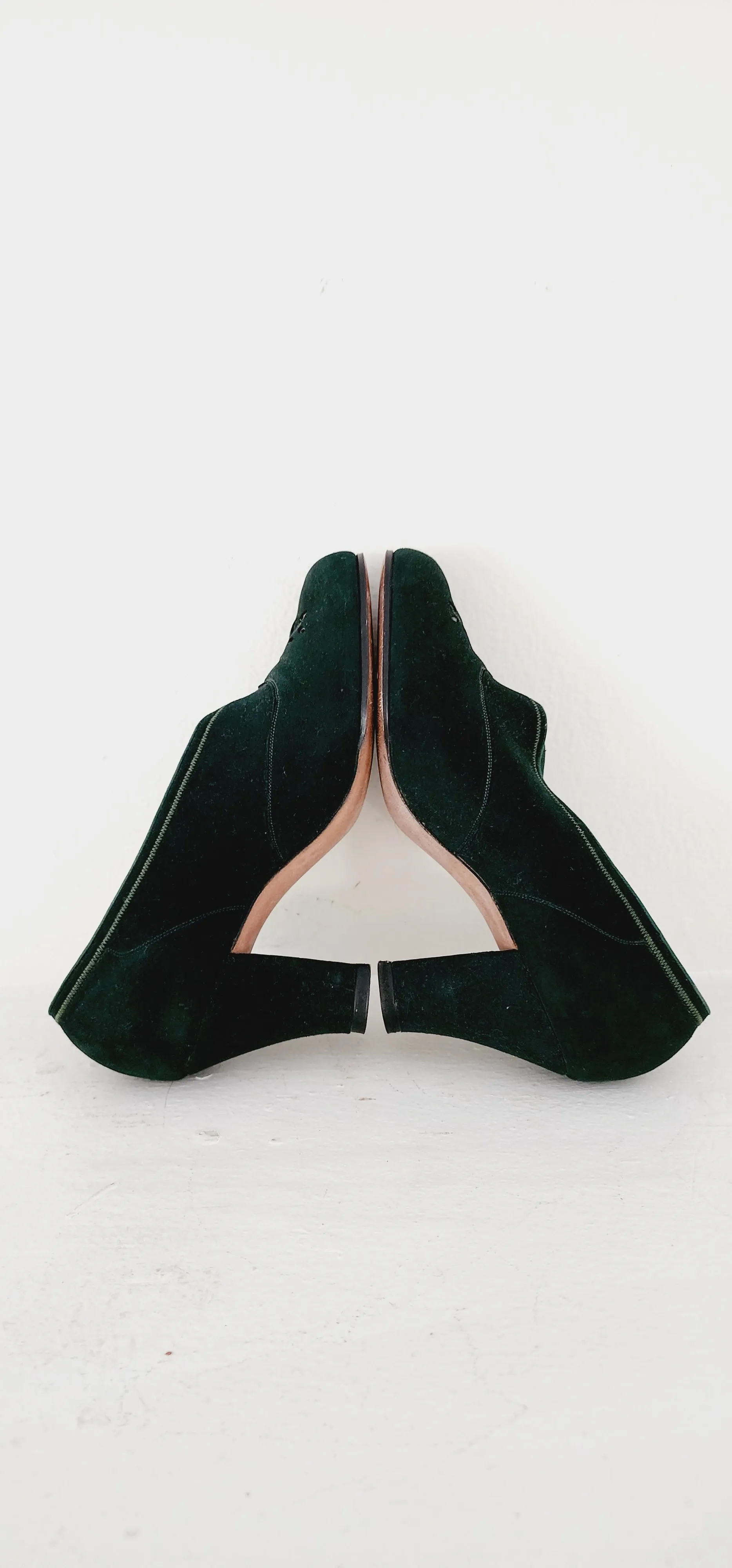 40s Green Suede Shoes High Heel Pumps by Walk Over size 5