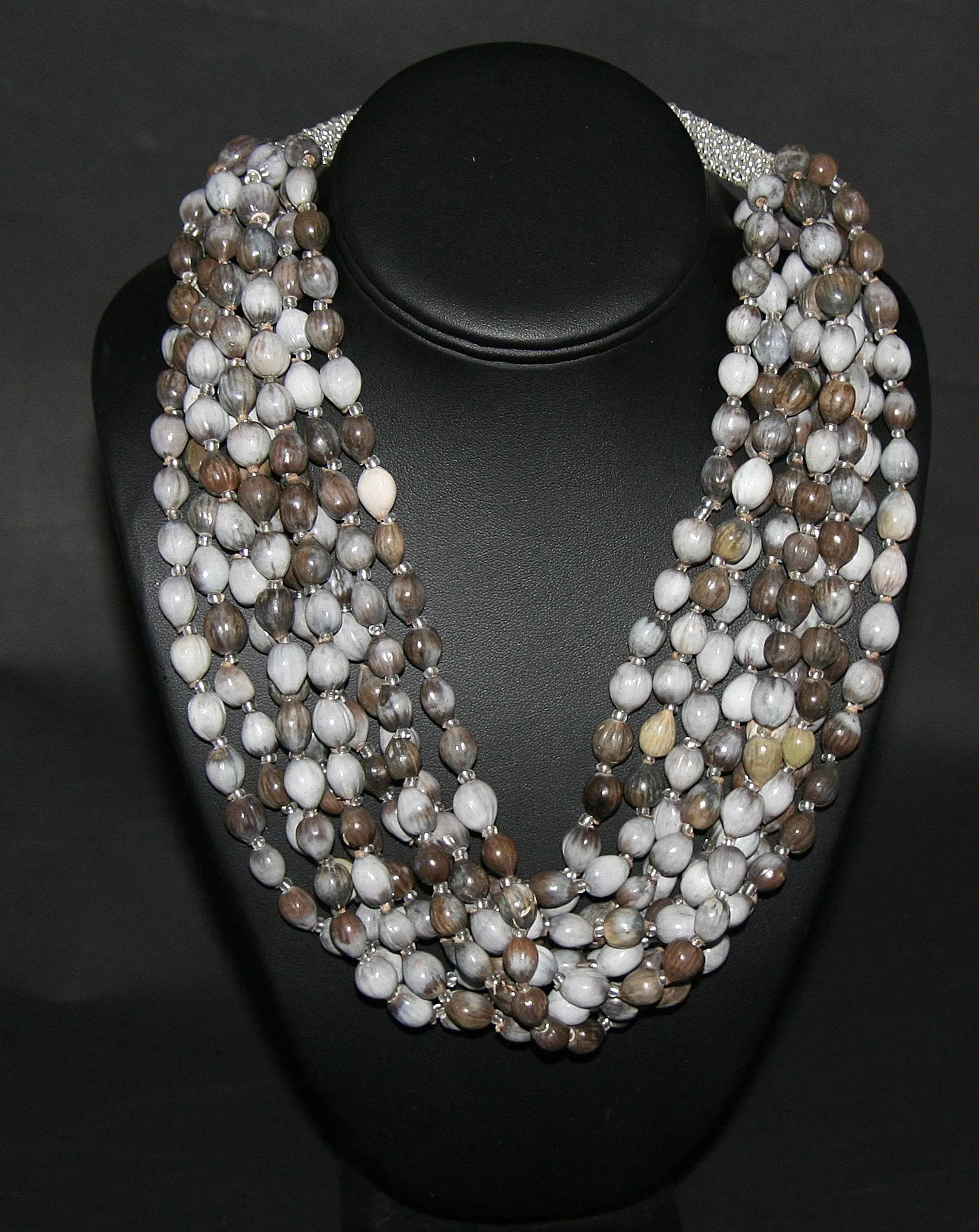 African Imfibinga/Job'sTears Seed Necklace Natural Gray with Bead Closure