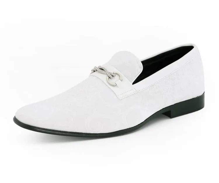 Amali Throne White Men’s Velvet Leather Loafers with Paisley Pattern