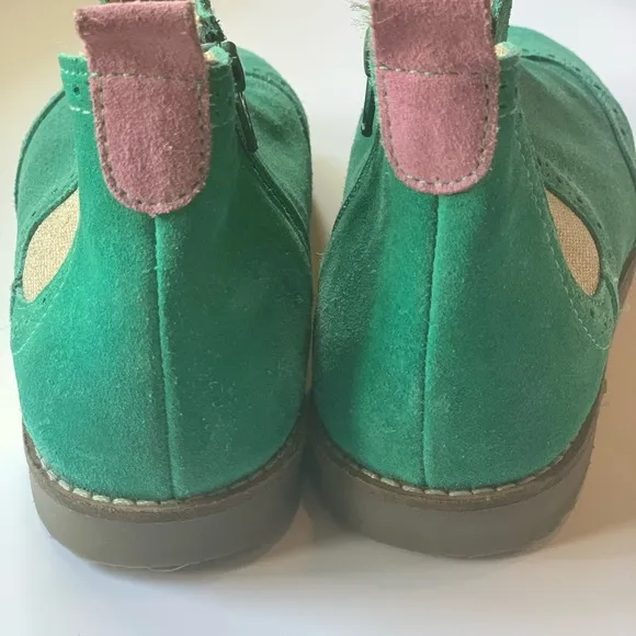 Boden Girls Suede Leather Chelsea Boot Sz 35