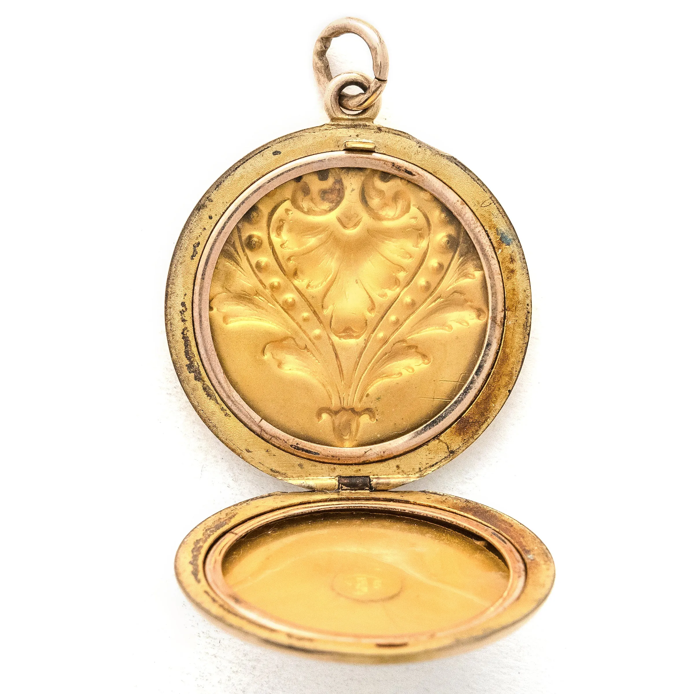 Botanic Heart Locket