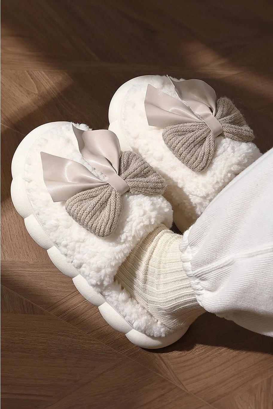 BOW SLIPPERS