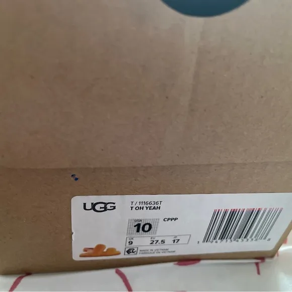 Brand New Ugg Slippers Kids 10c