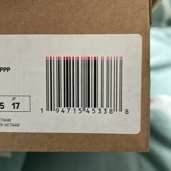 Brand New Ugg Slippers Kids 10c