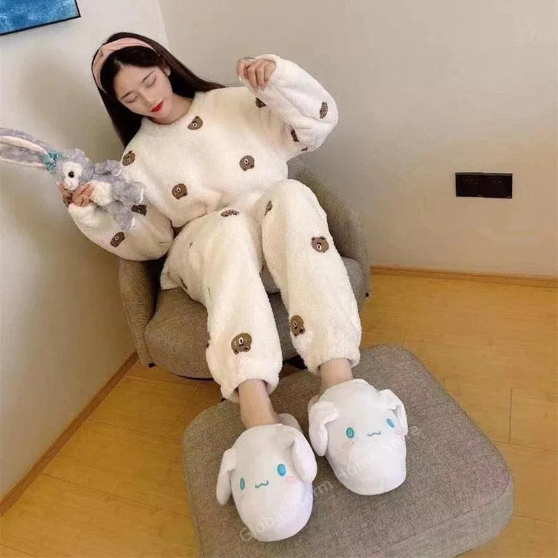 Cinnamoroll Moving Ears Slippers