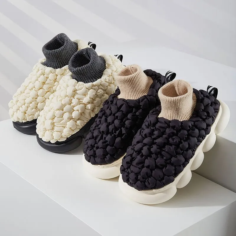 Comwarm Winter Plush Slippers: Polka Dot, Flat Heel