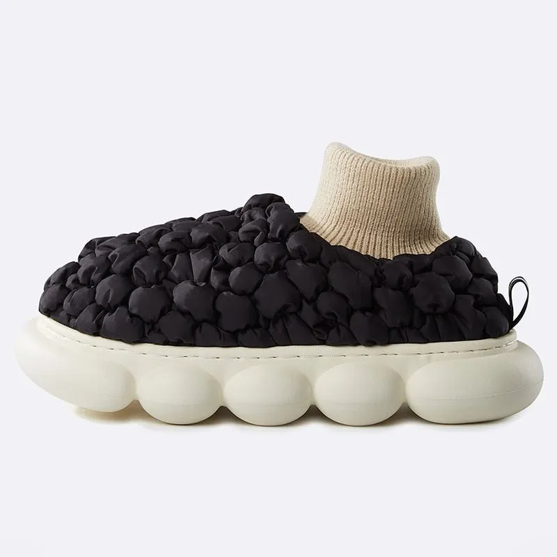 Comwarm Winter Plush Slippers: Polka Dot, Flat Heel