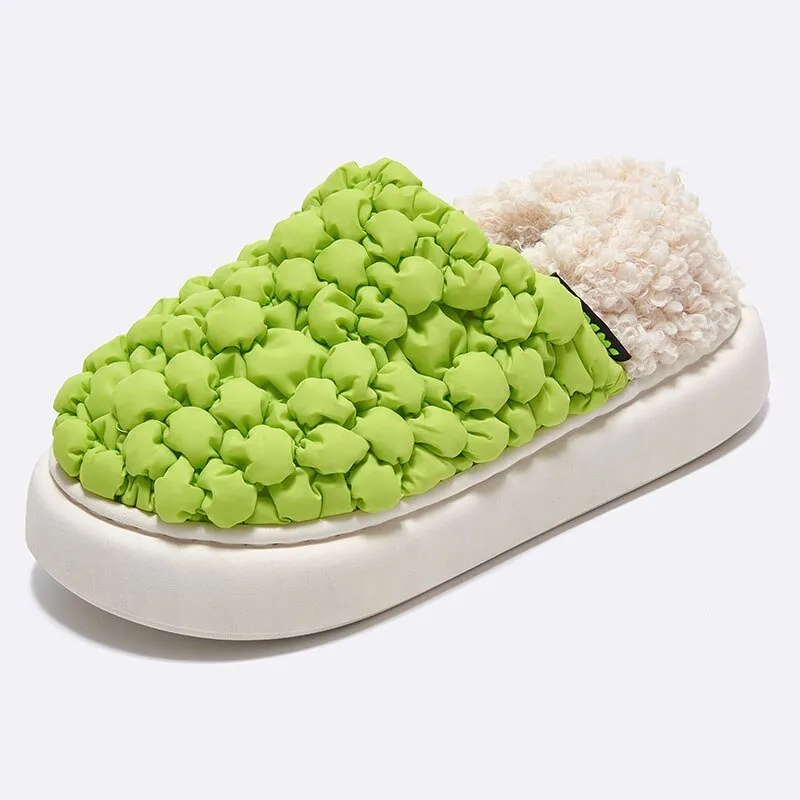 Comwarm Winter Plush Slippers: Polka Dot, Flat Heel