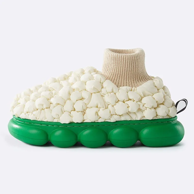 Comwarm Winter Plush Slippers: Polka Dot, Flat Heel