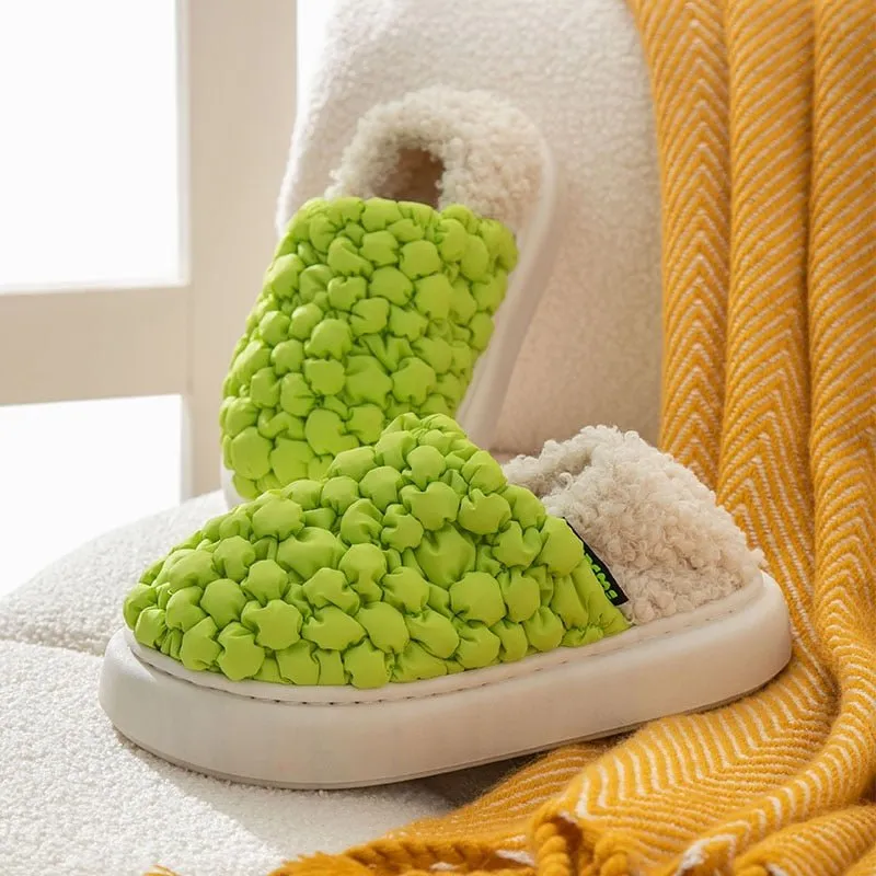 Comwarm Winter Plush Slippers: Polka Dot, Flat Heel