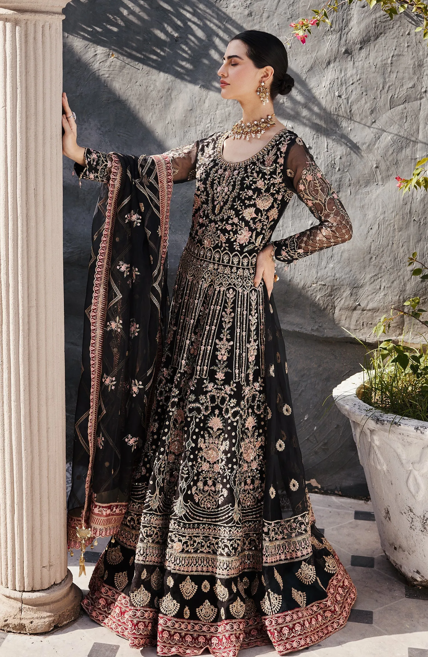 EMAAN ADEEL | Nawabzadi Embroidered '24 | MAANVI