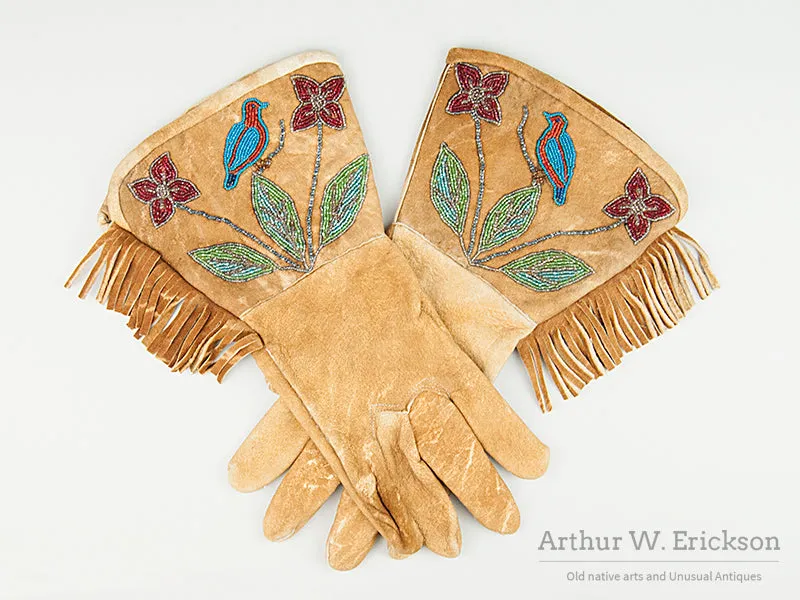 Figural Beaded  Plateau Gauntlets