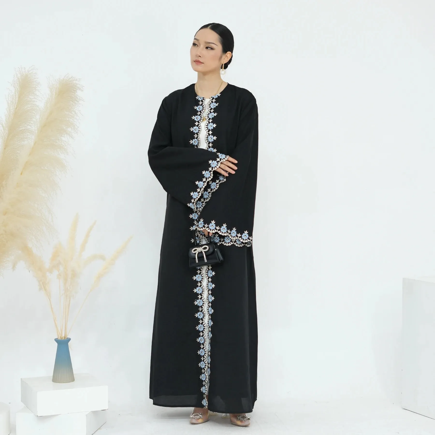 Flower Embroidery Luxury Open Abaya