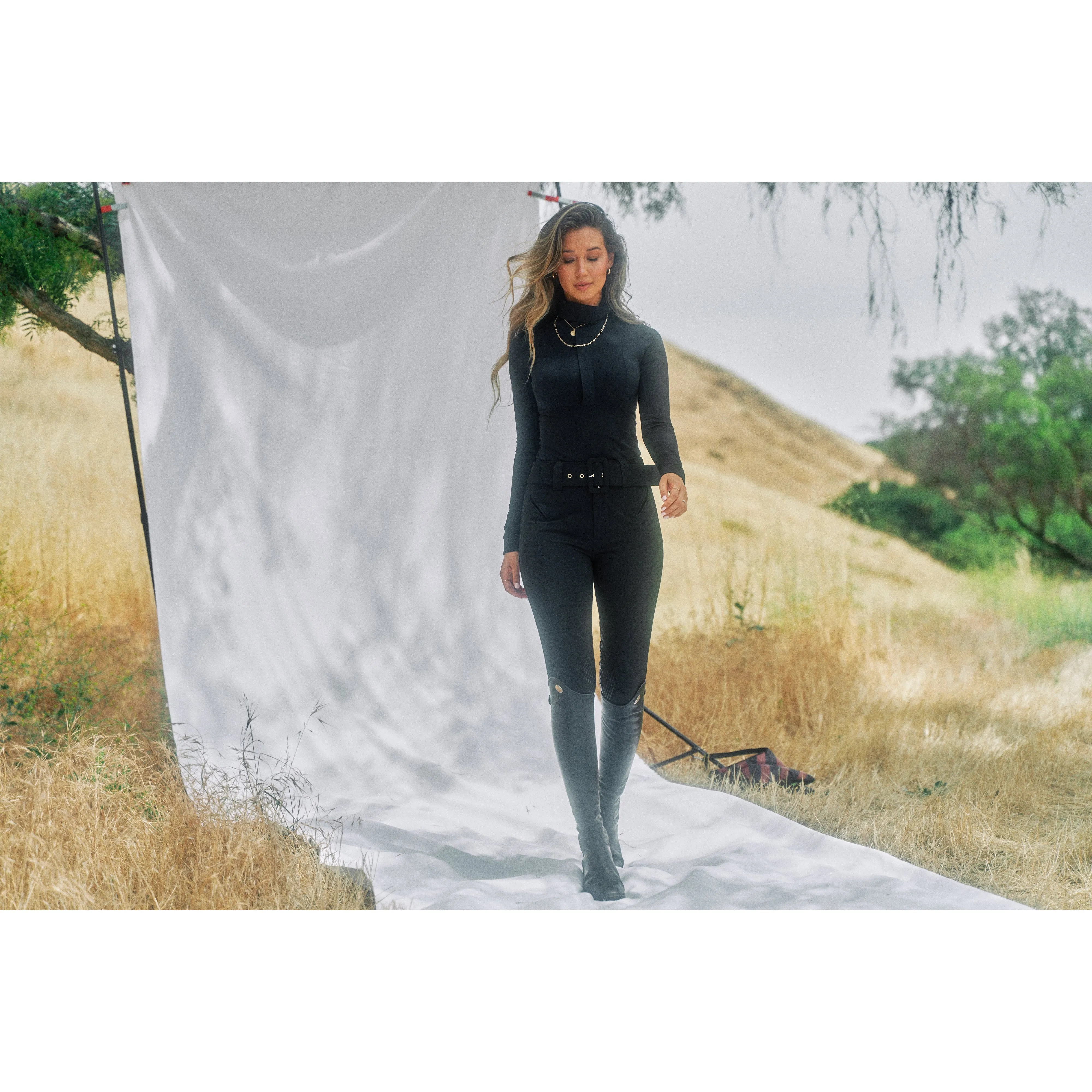 Haley | The Turtleneck Sun Shirt | Black