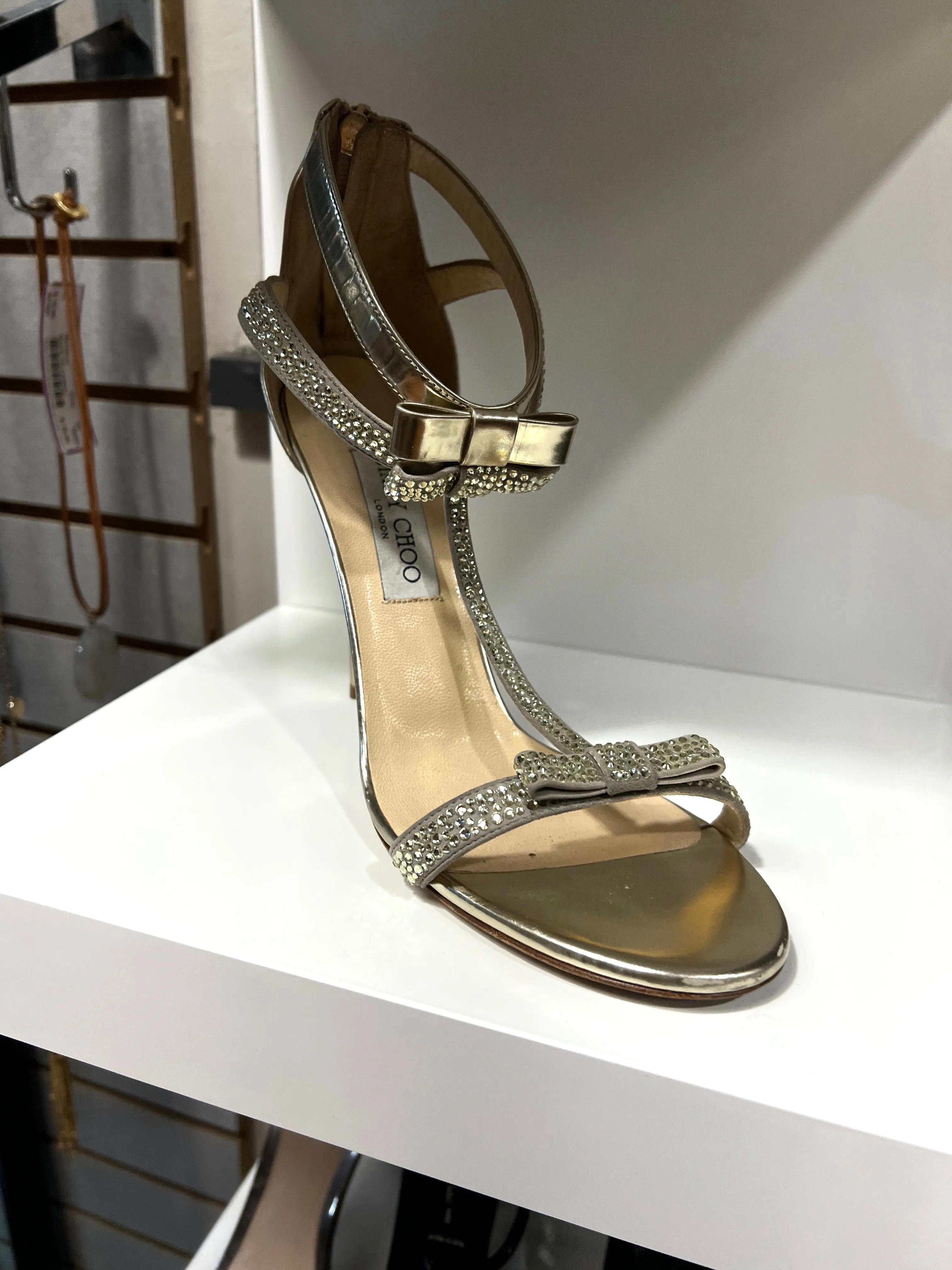 JIMMY CHOO BOW T-STRAP STILETTO SANDALS