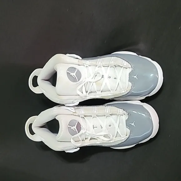 Jordan 6 Rings Basketball Shoes Size 2.5 Youth (Big Kids)