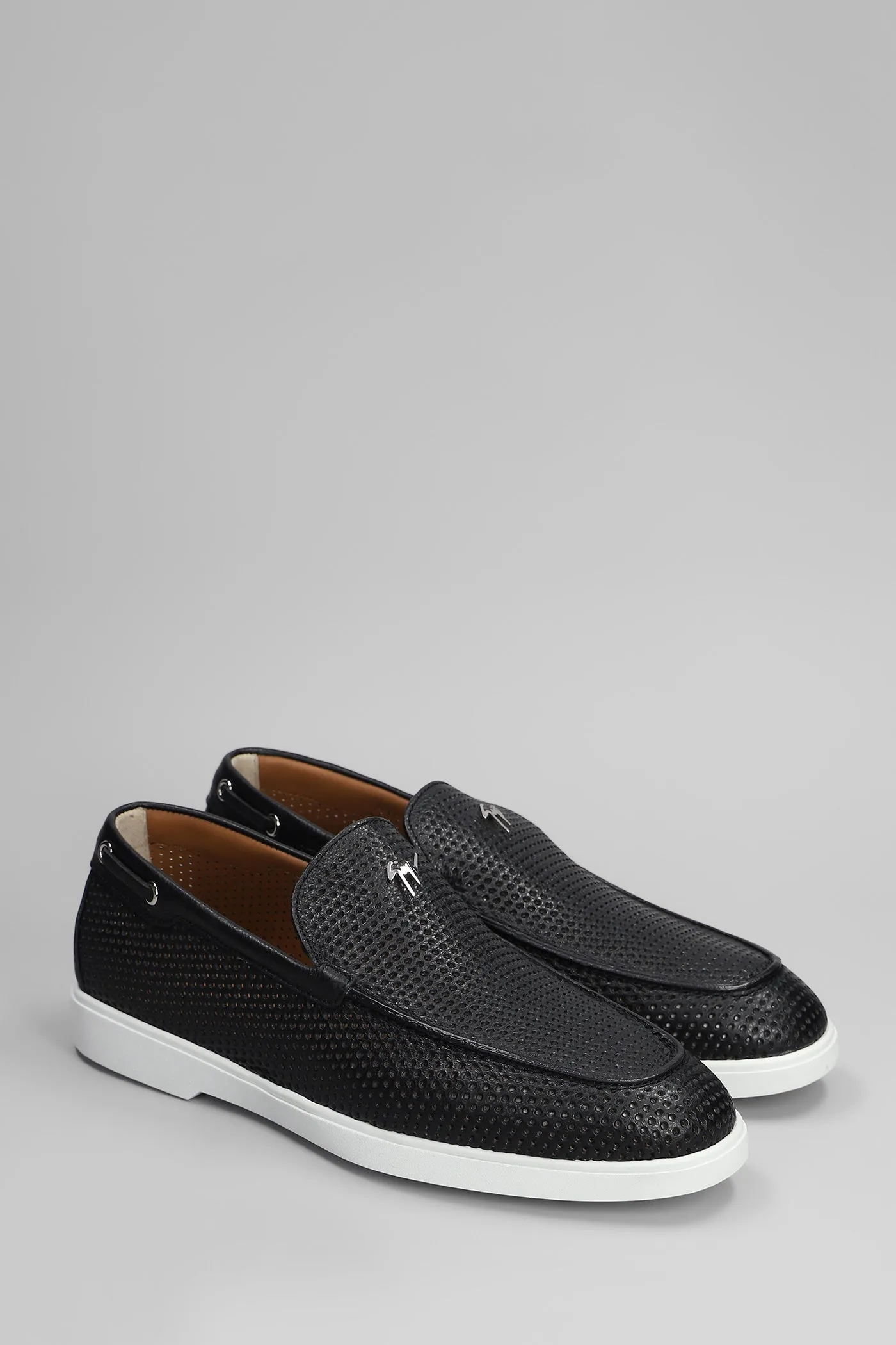 Jourdain Loafers in black leather