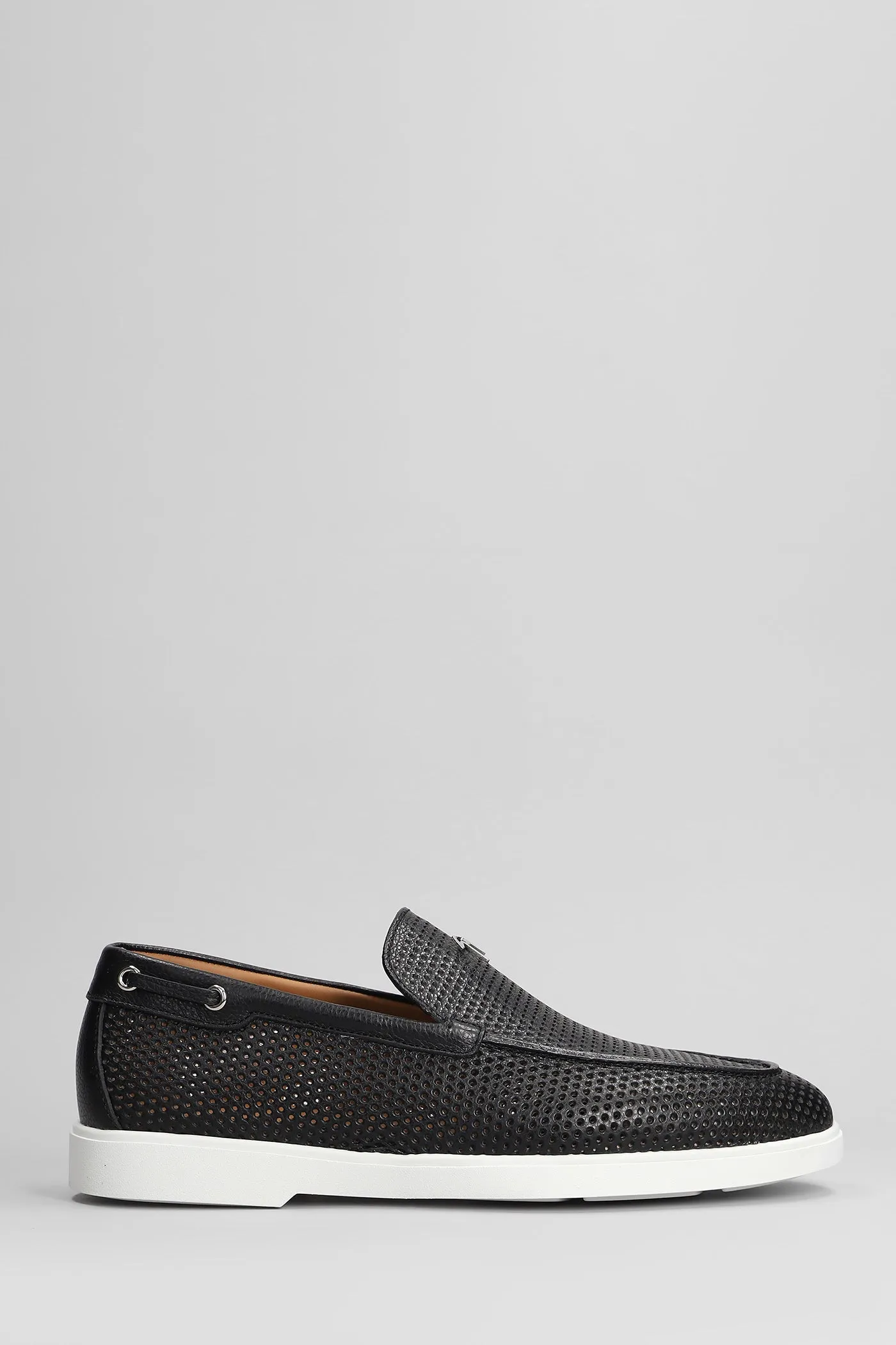 Jourdain Loafers in black leather