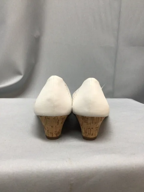 KELLY & KATIE SIZE 9 1/2 Ladies SHOES