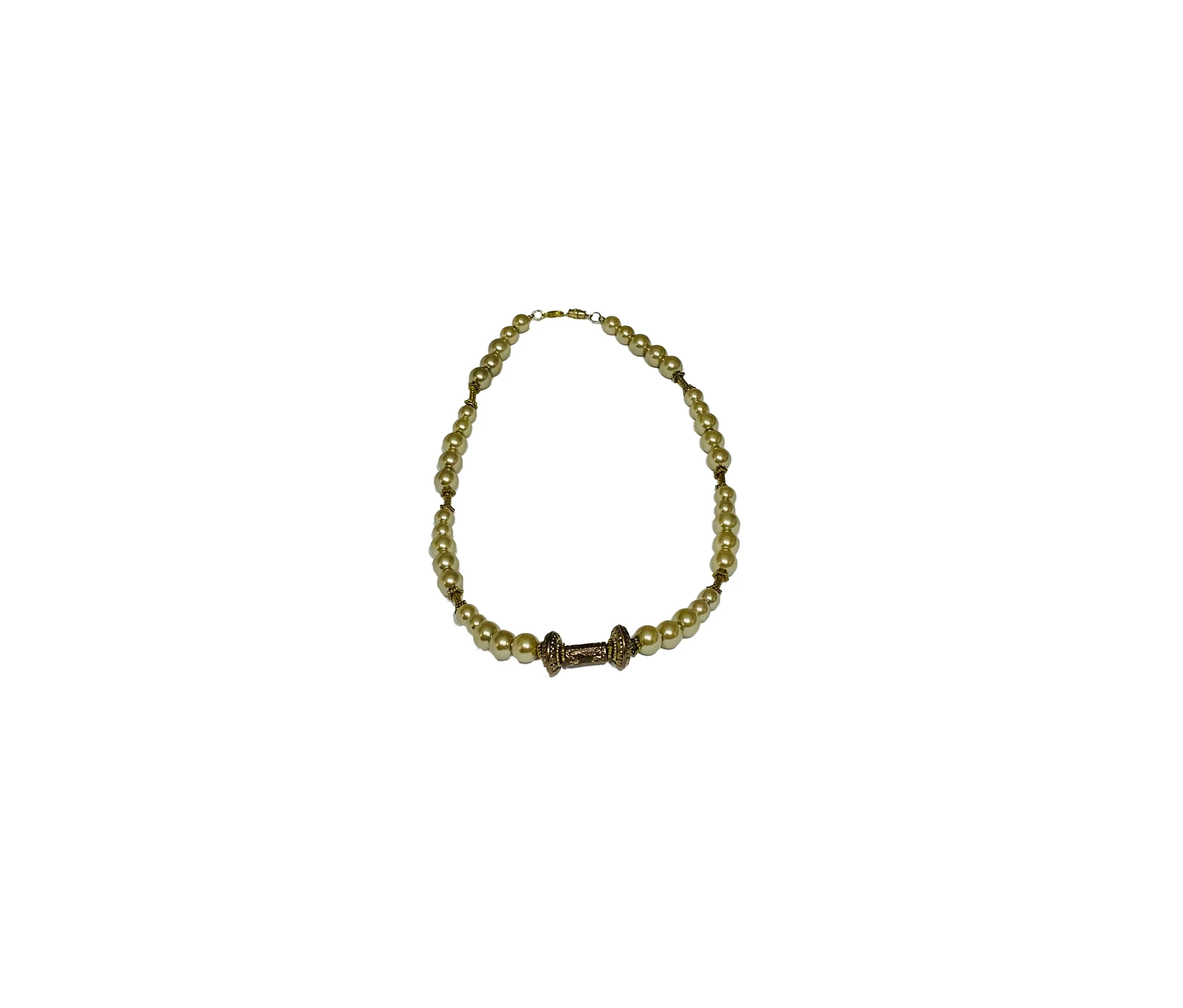 MA 008