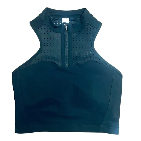 NWT Lululemon size 6 Unleash Strength Bra Medium Support Black Zip Up Perforated