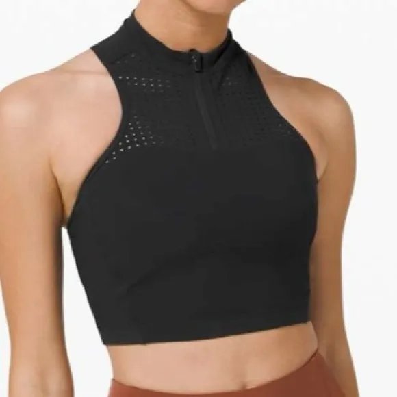 NWT Lululemon size 6 Unleash Strength Bra Medium Support Black Zip Up Perforated