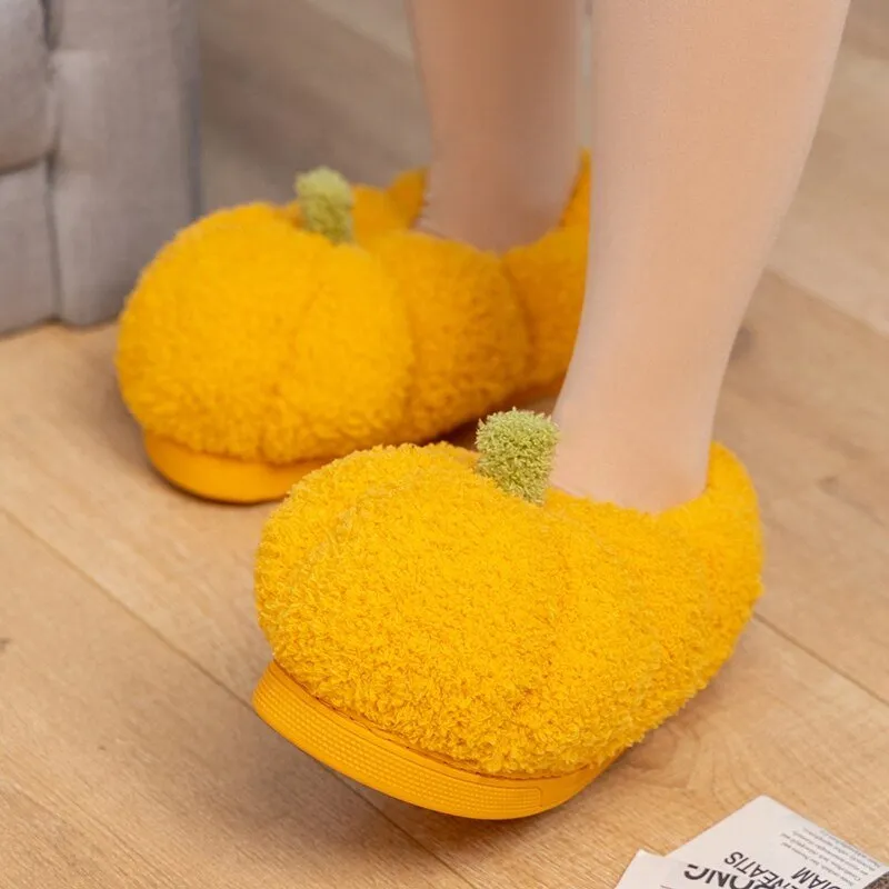 Pumpkin Plush Indoor Slippers: Warm, Winter Footwear