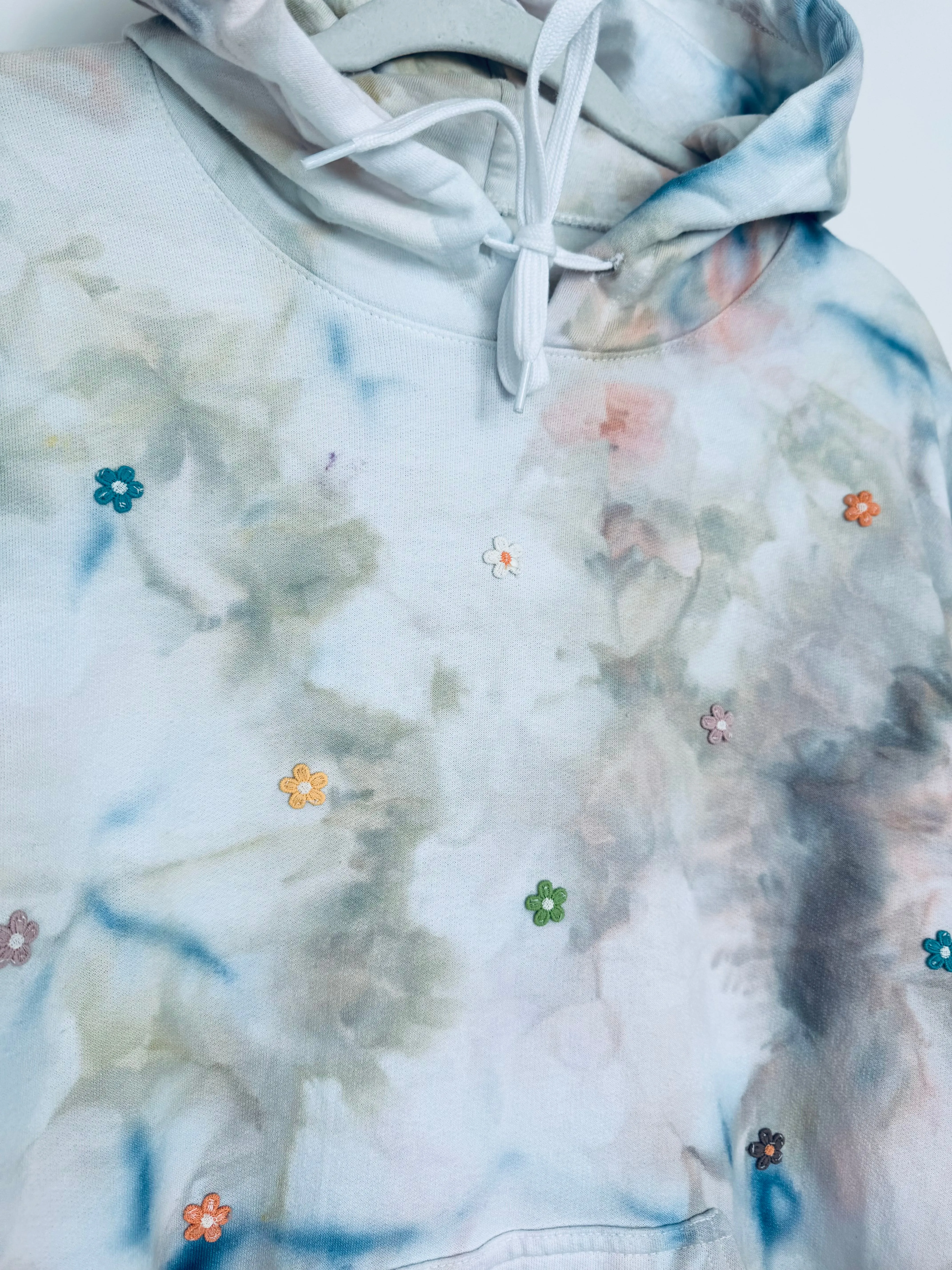 Small Mini Flower Patchwork Unisex Dyed Hoodie