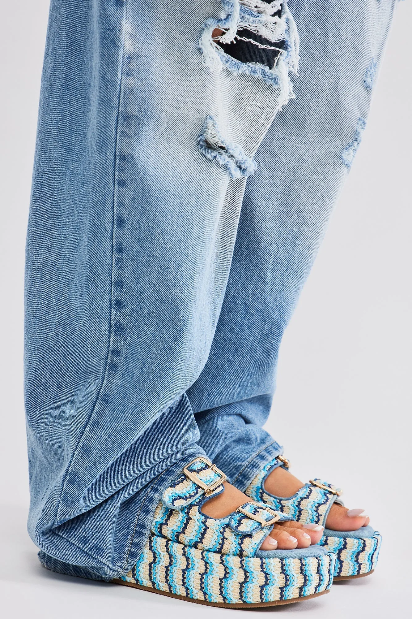 Stay Chill Flatform Sandals - Blue/combo