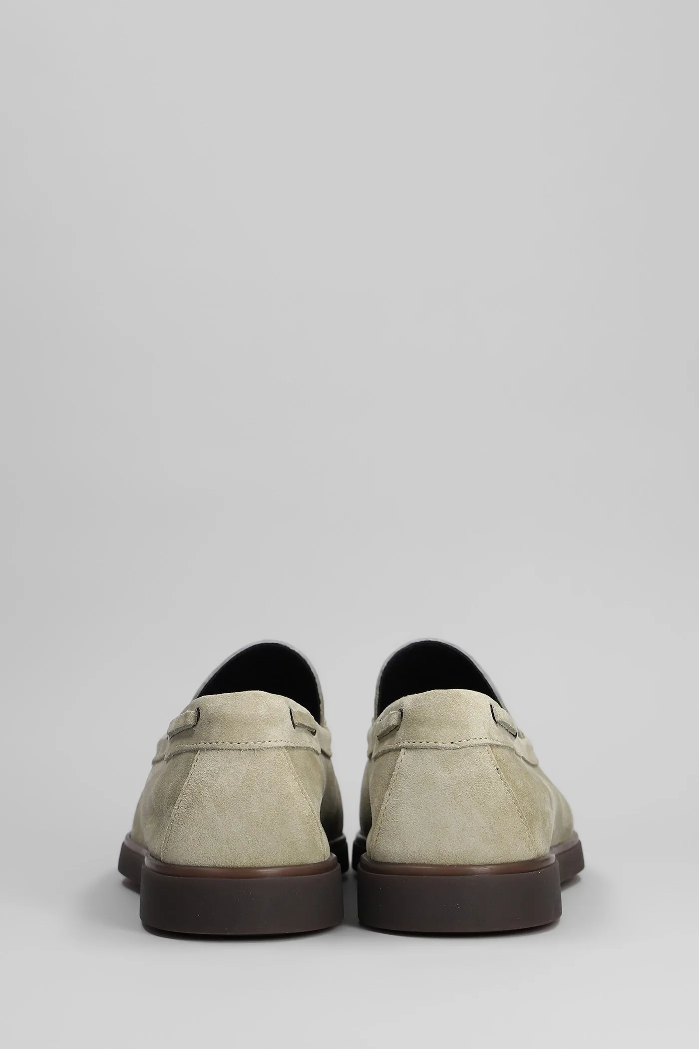 The maui Loafers in taupe suede