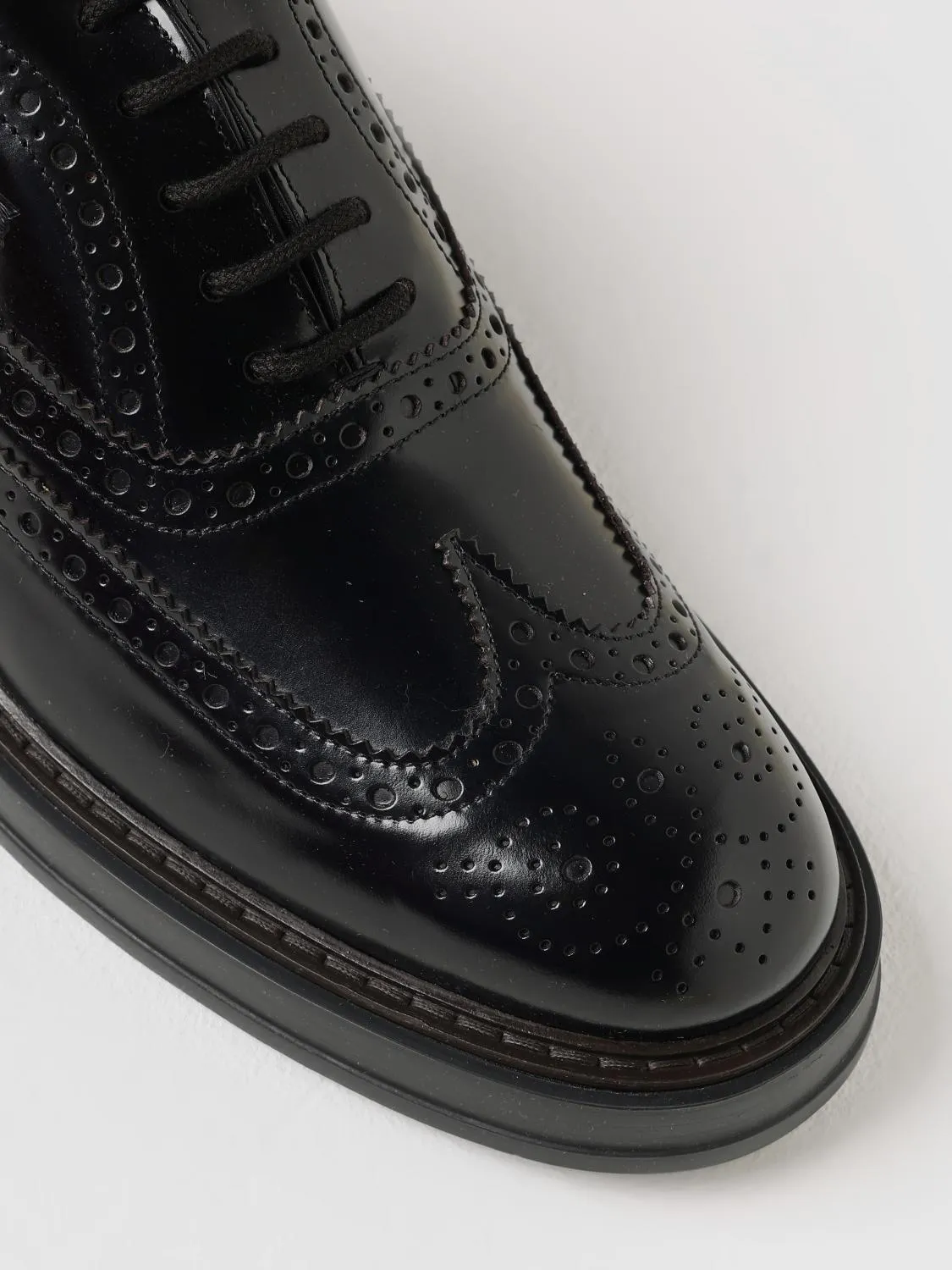 Tod's Brogue Shoes Men Black