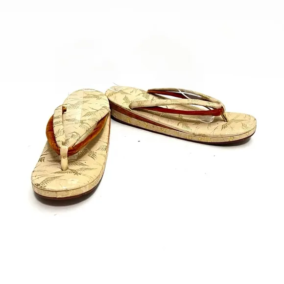 Vintage 1950s silk velvet traditional Japanese zori kimono sandals