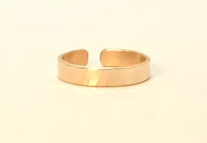 Yellow Gold Hammered Toe Ring - Solid 14k Gold